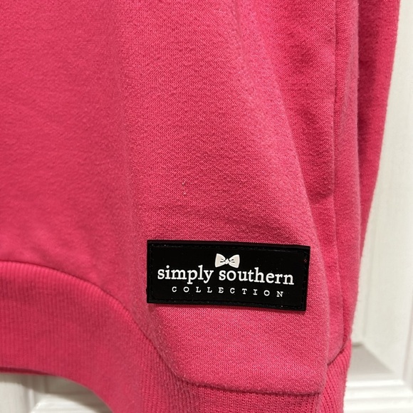 ⭐️ 5/$25 Simply Southern Women’s size M pullover lightweight sweatshirt - Picture 2 of 6